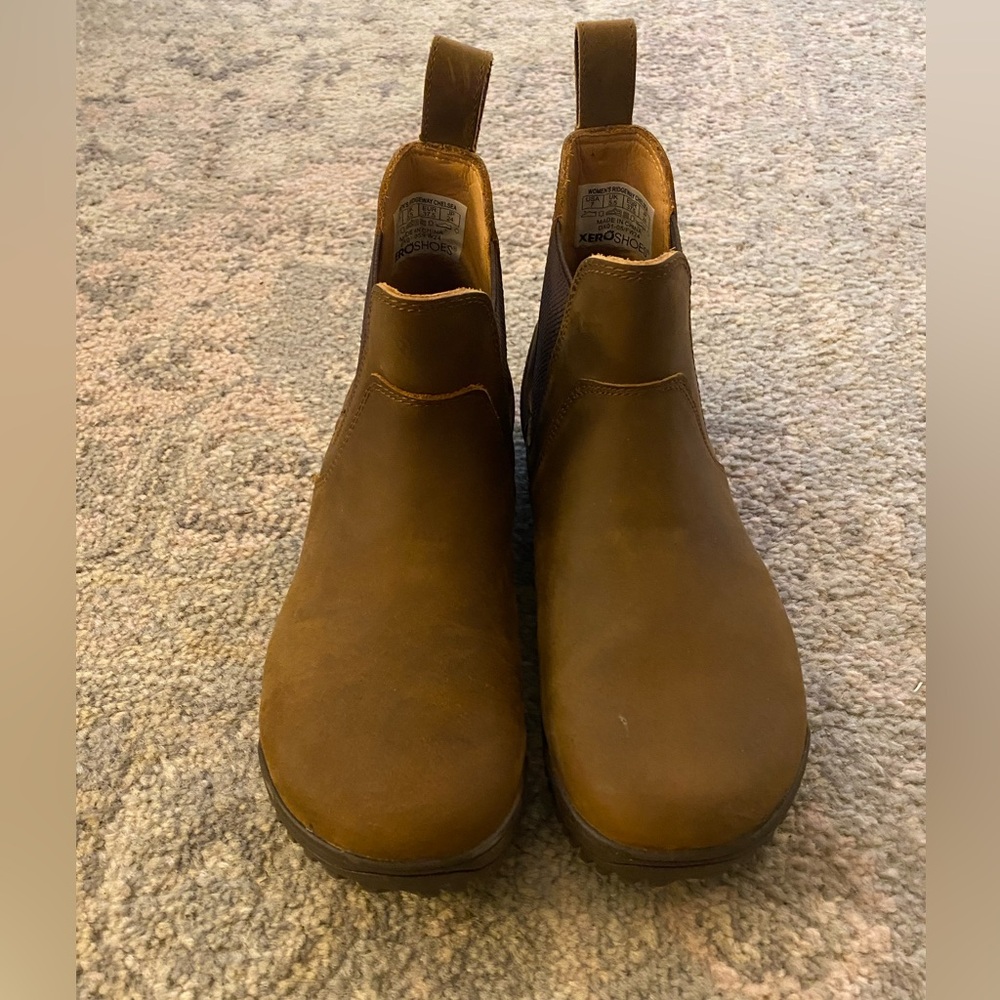 Xero shoes ridgeway Chelsea boots